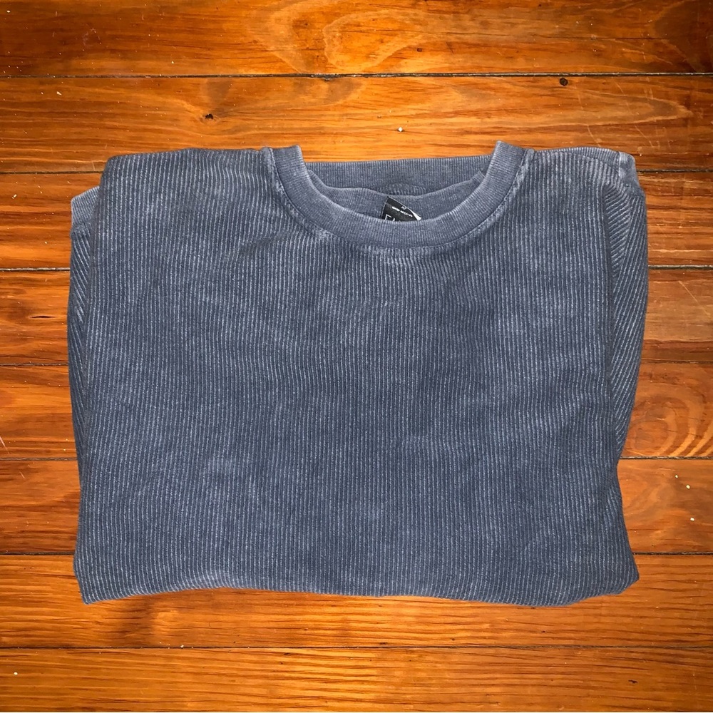 Navy Ribbed Crewneck!! 💙 - Picture 8 of 15